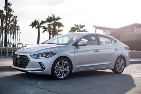 what other cars are similar to hyundai elantra